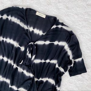 Black & White Tie Dye Top